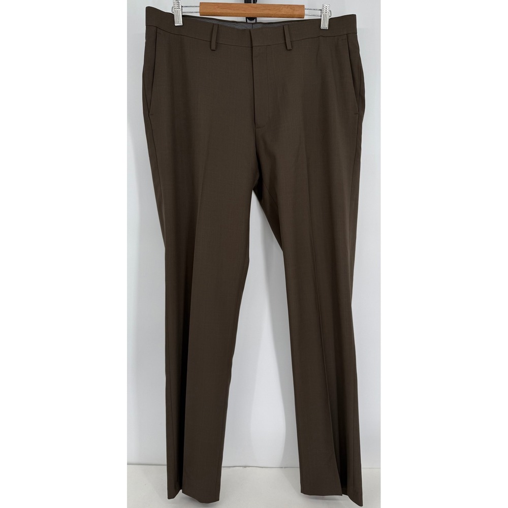 Haggar Mens Brown Flat Front Dress Pants Solid Straight Leg Trousers Sz 36x32
